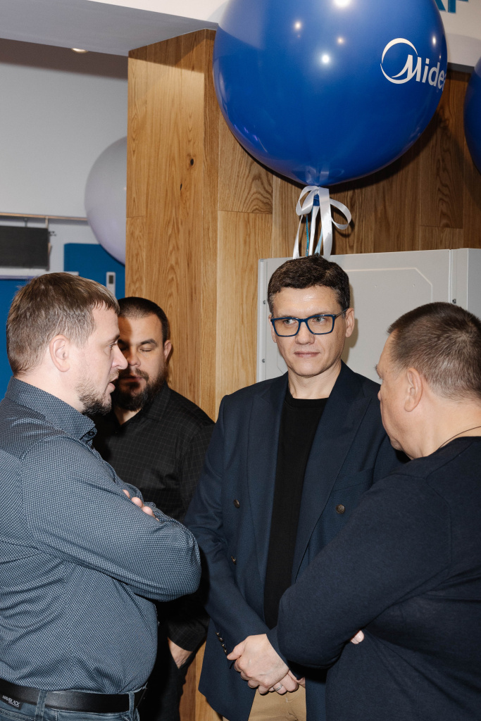 20251029-0F3A6623.jpg 20251029-0F3A6623.jpg